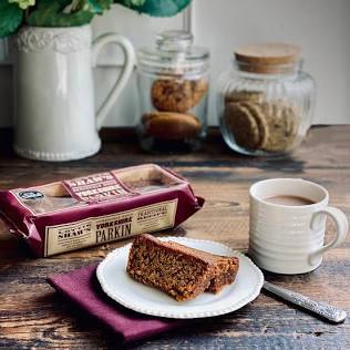 Lottie Shaw's Seriously Good Yorkshire Parkin Cake 325g