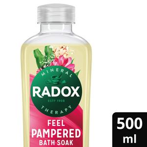 Radox Feel Pampered Bath Soak Bubble Bath 500ml